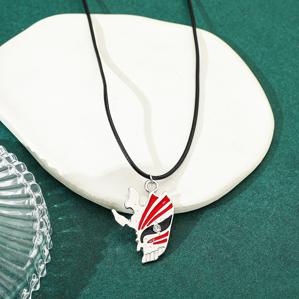 Anime Pendant Necklace - Collar con Colgante Metálico de Máscara