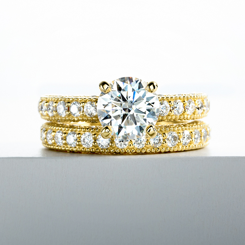 Anillo de compromiso para muje - Moissanite Engagement Ring 1 Carat reseña y precio